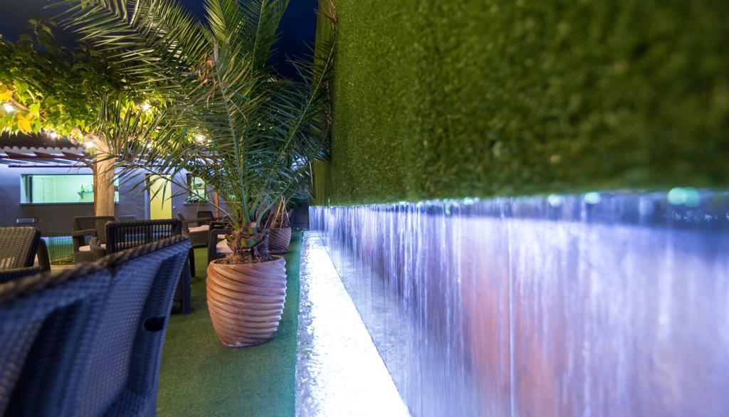 El Patio Hotel La Almunia de Doña Godina Buitenkant foto